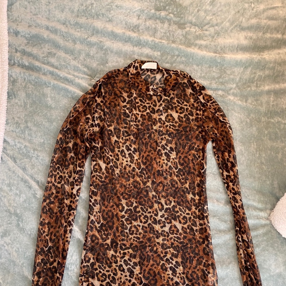 Leopard mesh long sleeve